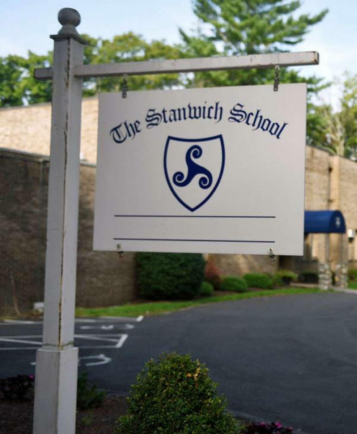 A Stanwich School sign.