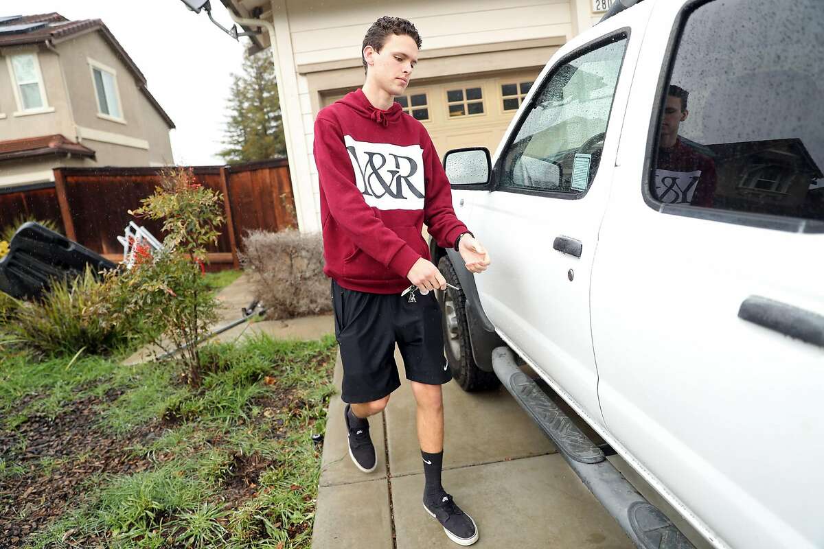 17-year-old Aidan Dunn drives himself to the gym to work out in Brentwood, Calif., on Saturday, January 7, 2017.