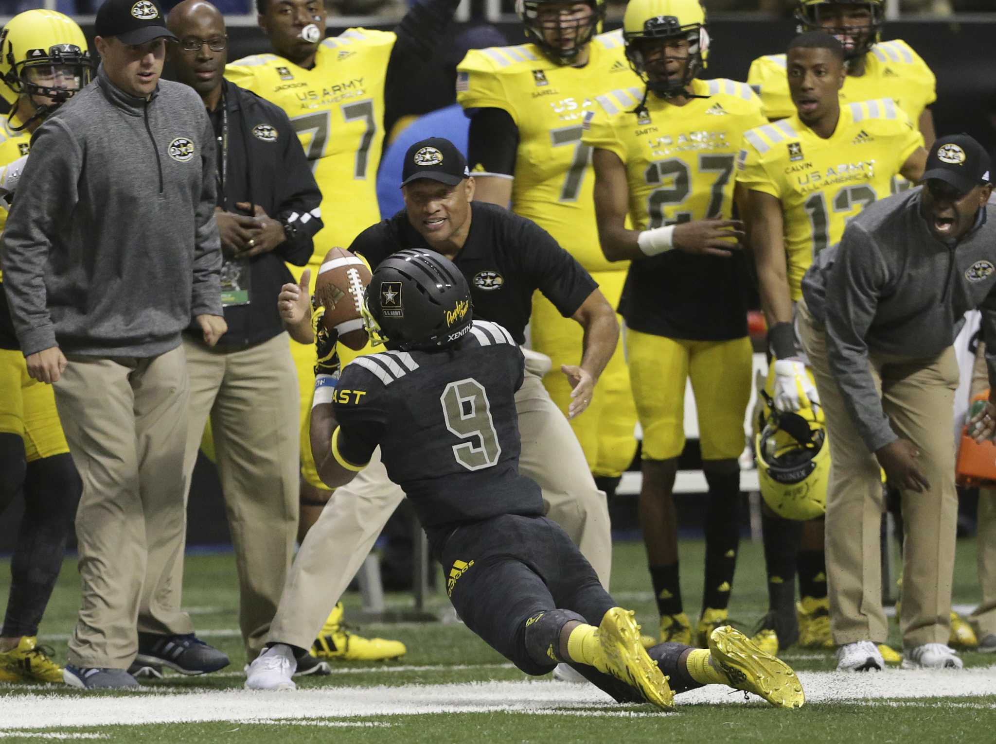 The uniforms for the US Army All-American Bowl have been revealed -  Footballscoop