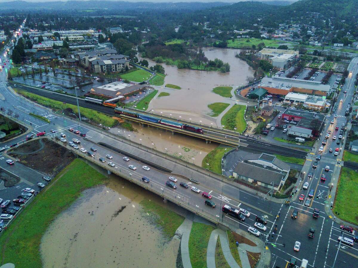 Recordbreaking rain hits Bay Area in 2017 Here are the numbers