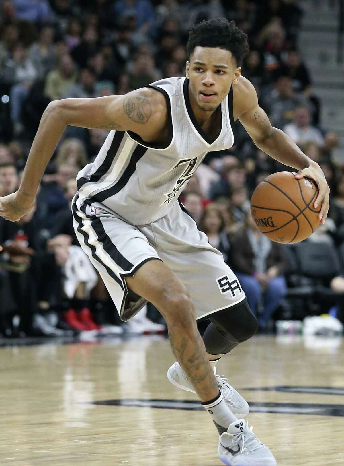 Gregg Popovich’s request to Dejounte Murray: Study Chris Paul