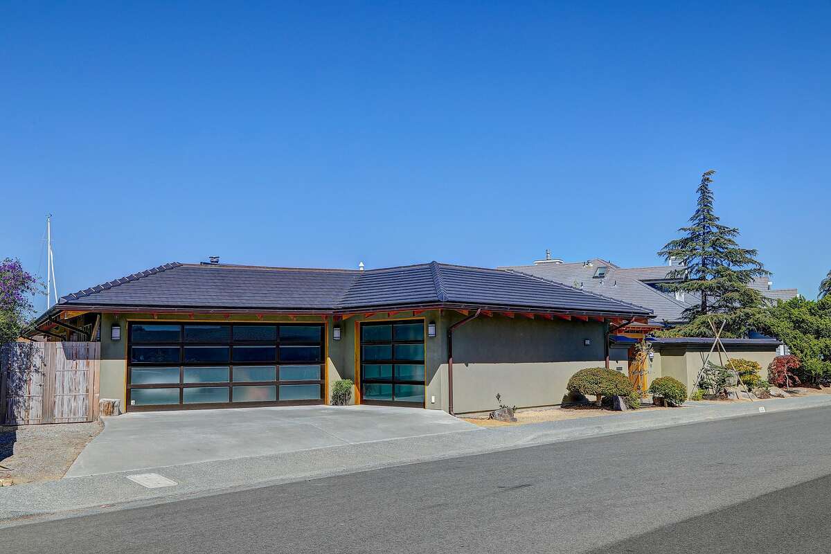 Tiburon bayfront home a homage to Japanese architecture
