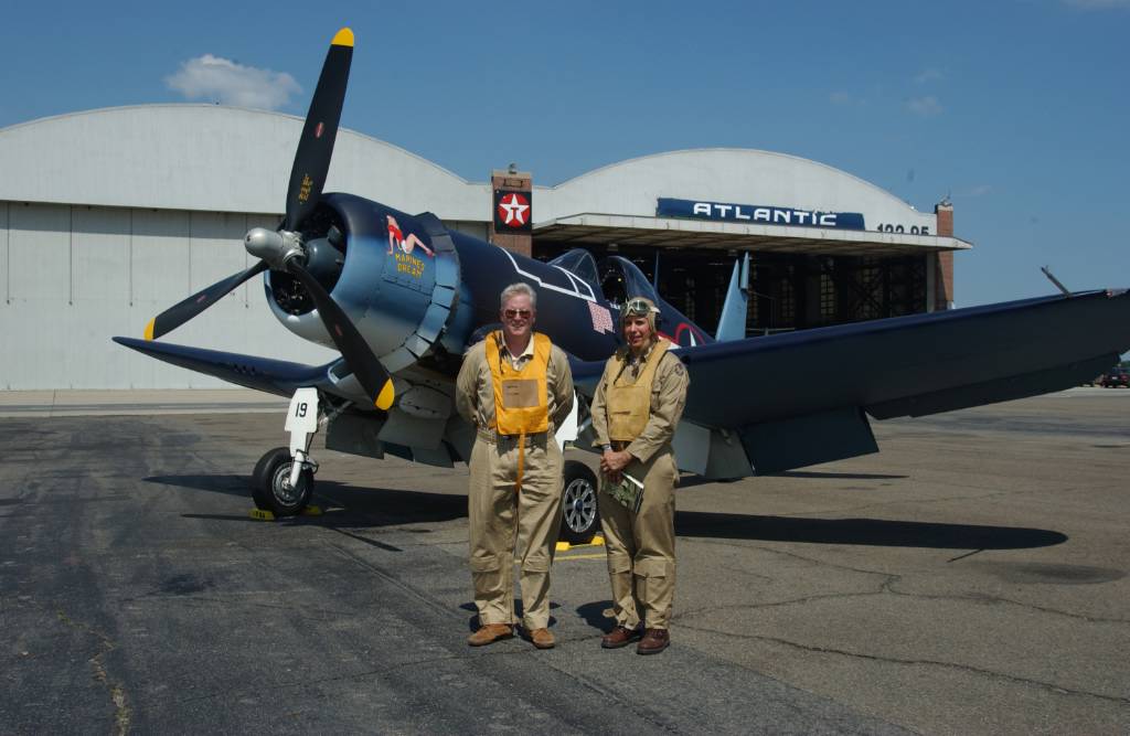 'Wings & Wheels' landing at Sikorsky Airport in Stratford