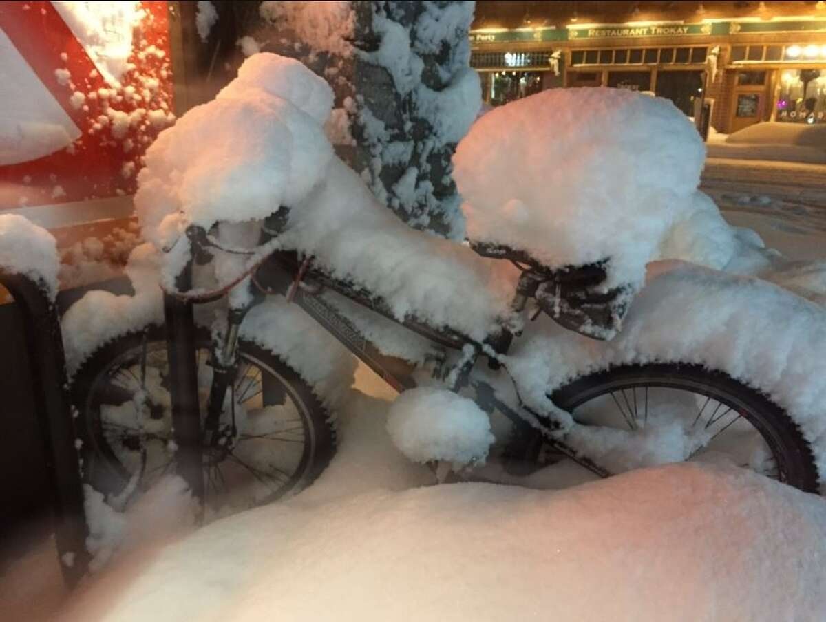 I-80 Remains Closed As Blizzard Dumps 10 Feet Of Snow On Sierra