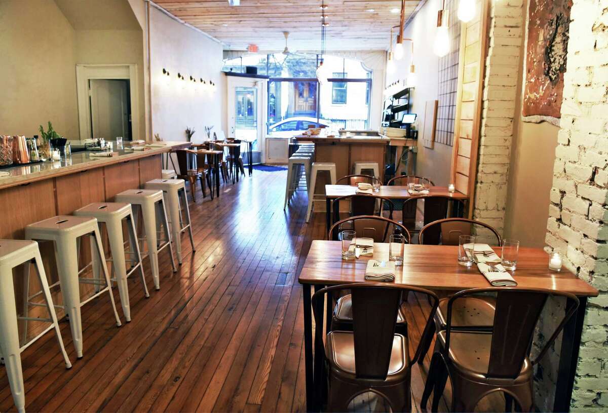 Restaurant review Plumb Oyster Bar, Troy