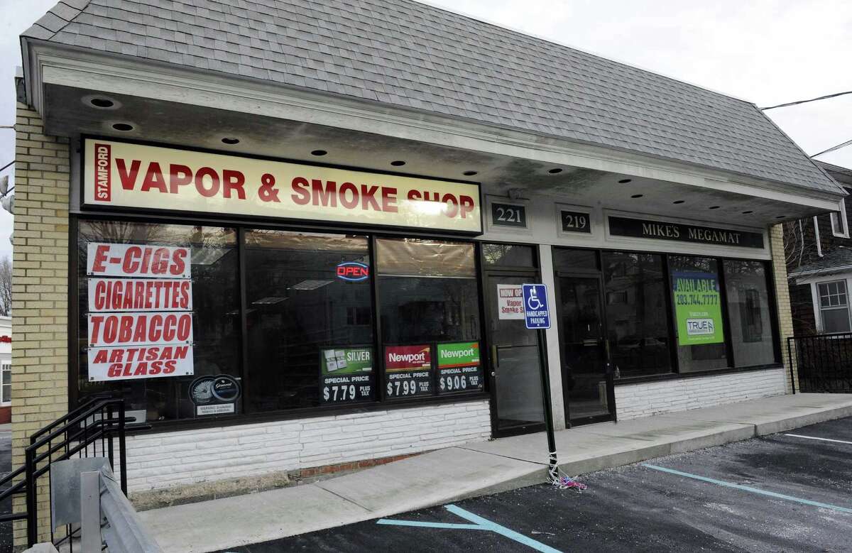 Norwalk family's smoke shop chain expands to Stamford