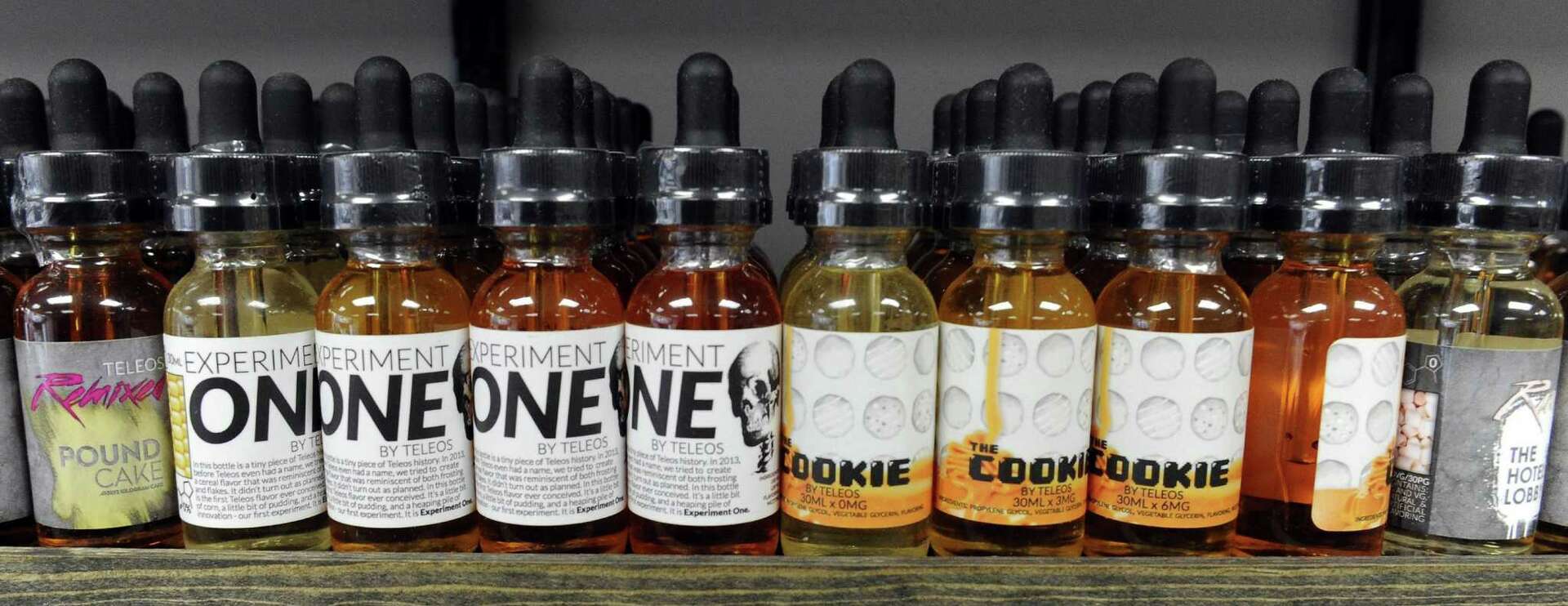 Norwalk family's smoke shop chain expands to Stamford Norwalk family's smoke shop chain expands to Stamford