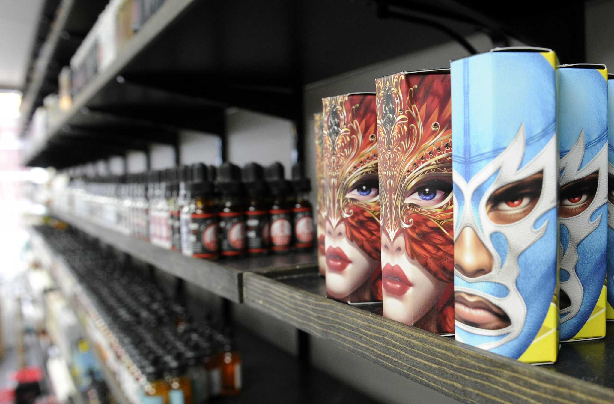 Norwalk family's smoke shop chain expands to Stamford