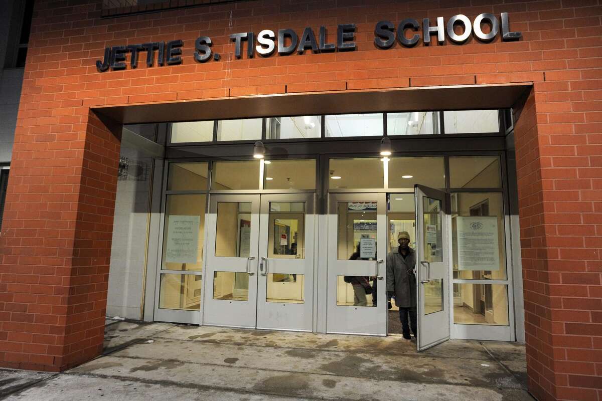 Bridgeport school opens health clinic