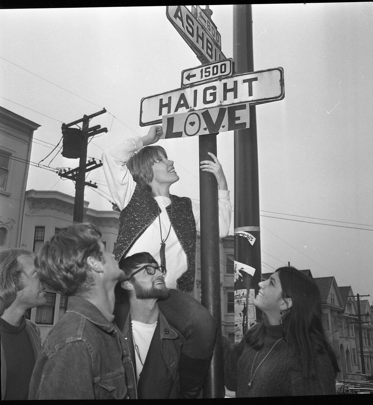 Hippies ‘Streets are for people,’ 1967