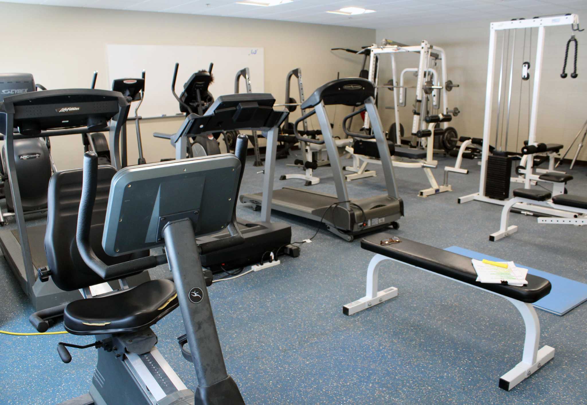 Wilton Parks and Recreation opens fitness center to public