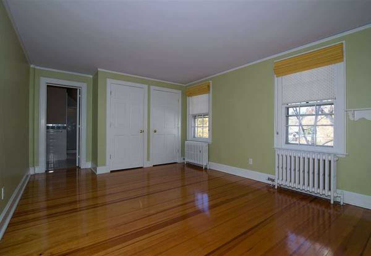 Photos Unique, upscale homes for sale in Albany