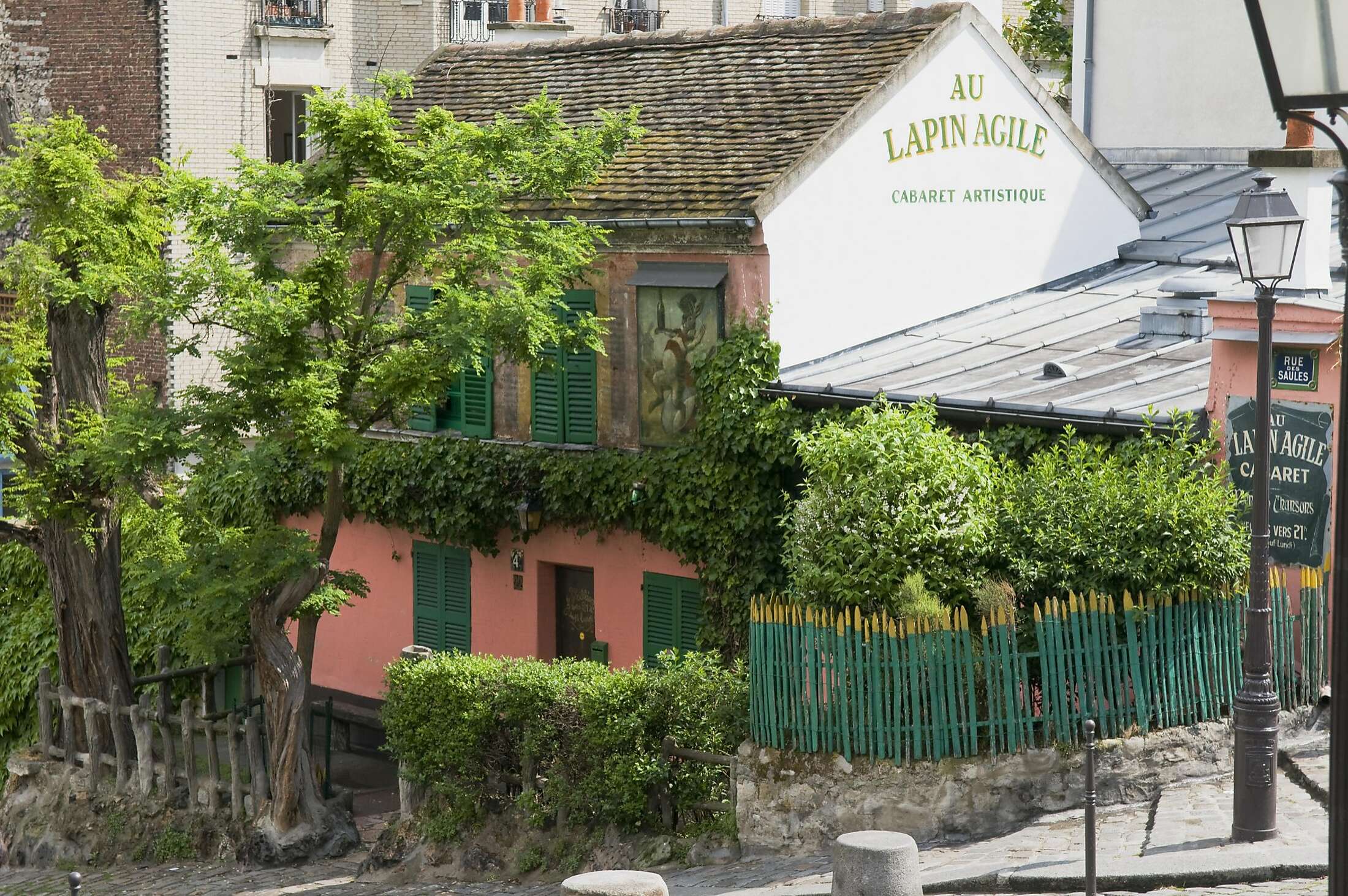 montmartre walking tour rick steves