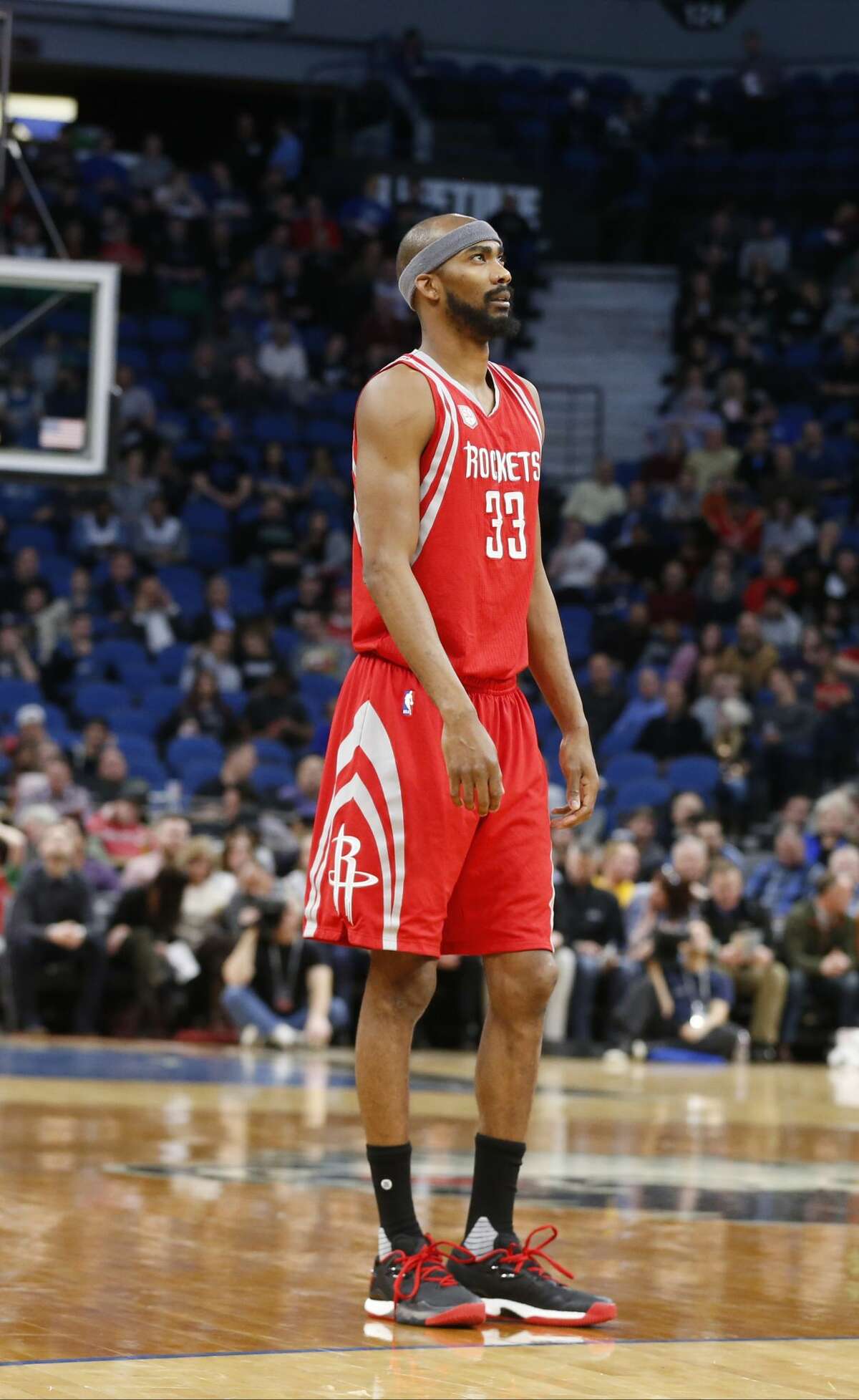 Rockets coach Mike D'Antoni defends the play of Corey Brewer