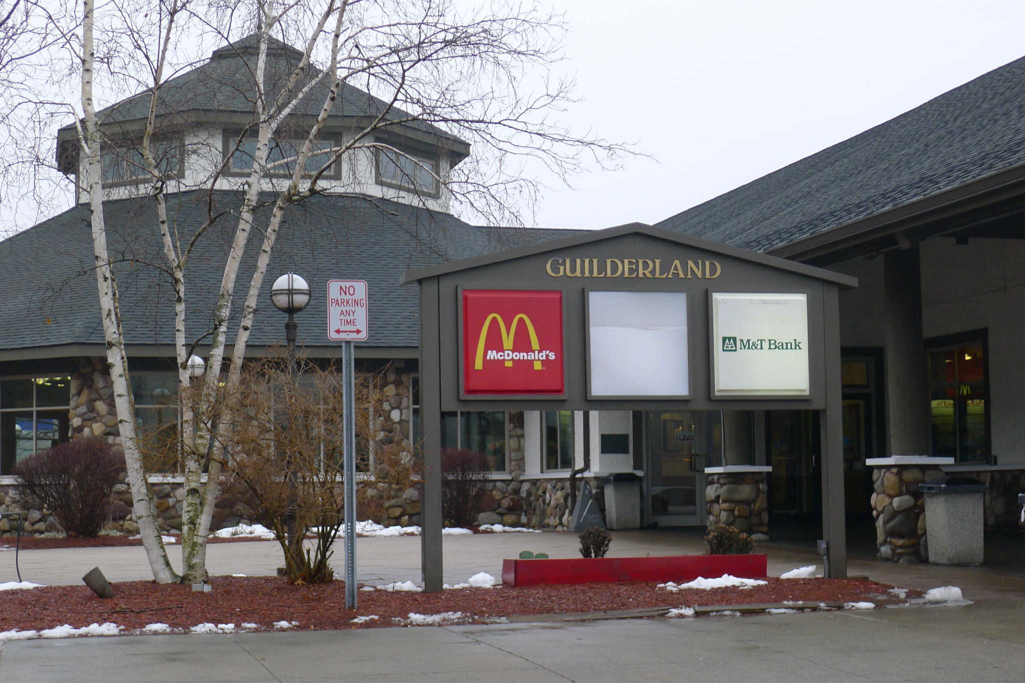 Upgrades to suspend N.Y. Thruway gas service at rest areas