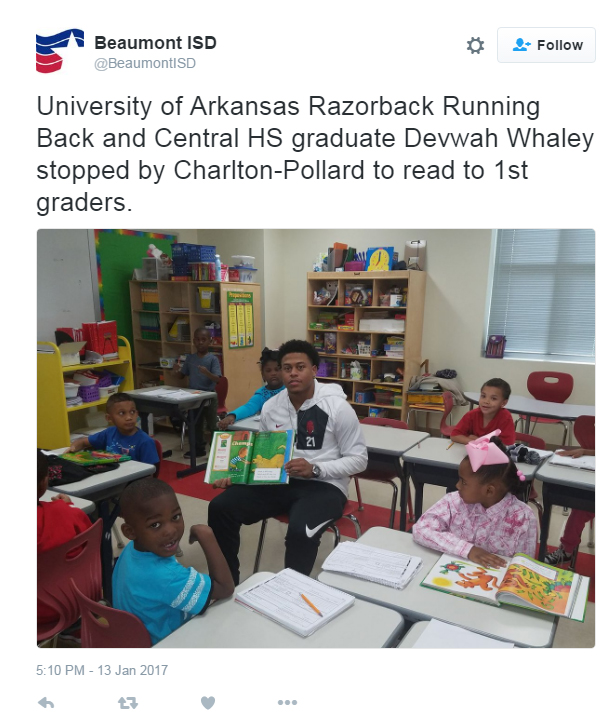 Former Central running back visits Beaumont elementary school