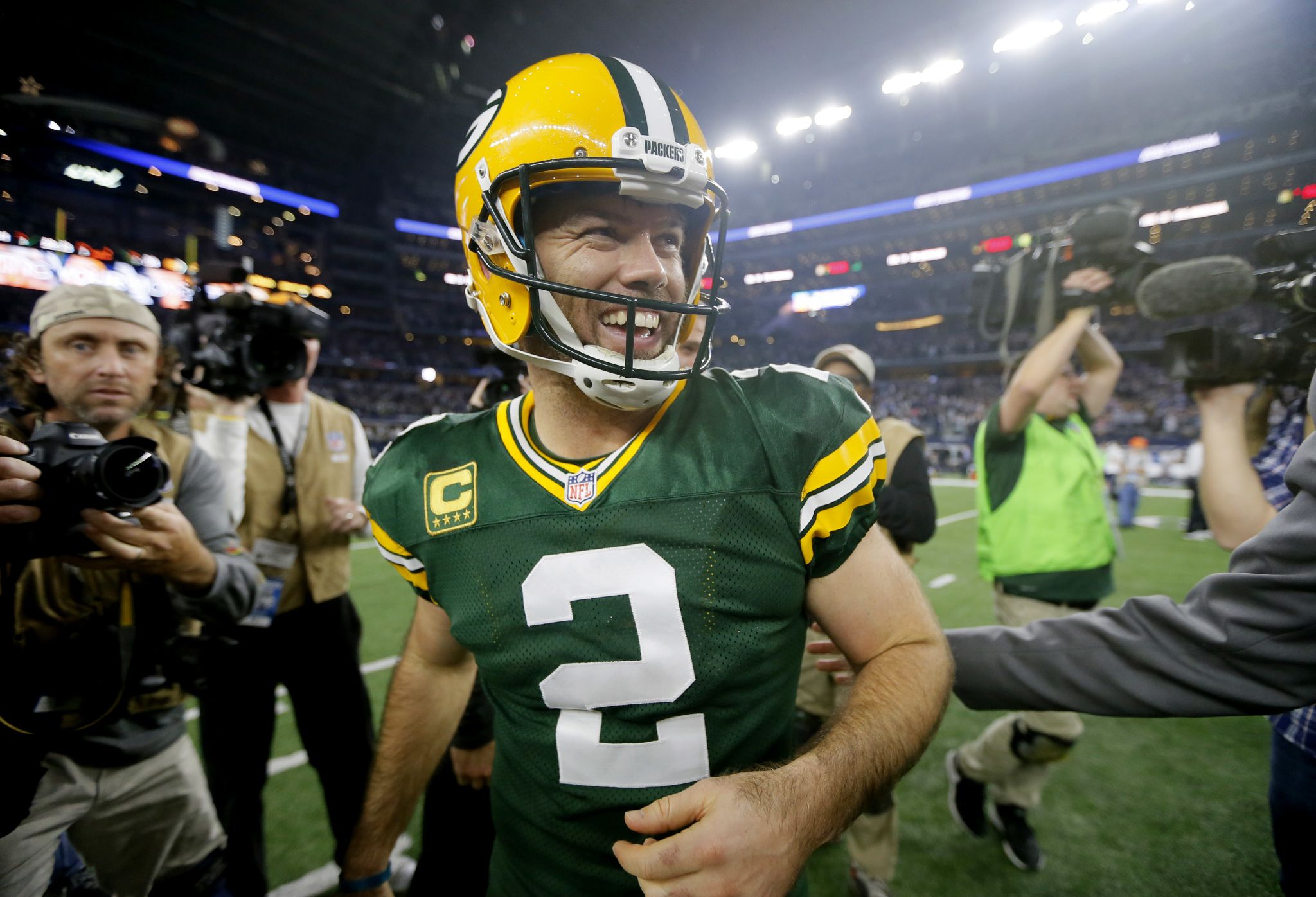 NFL: Clutch Rodgers leads Packers past rallying Cowboys, 34-31