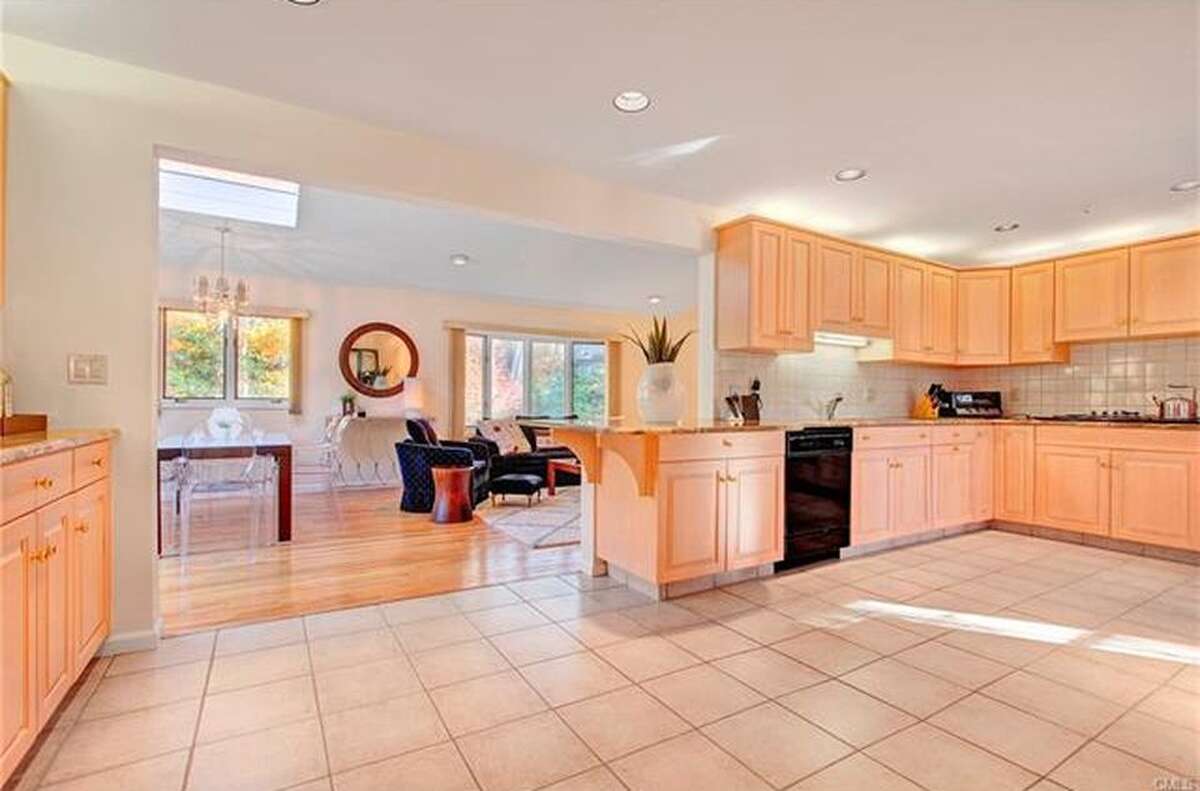 On the market Open houses in southwestern Connecticut, Jan. 2122