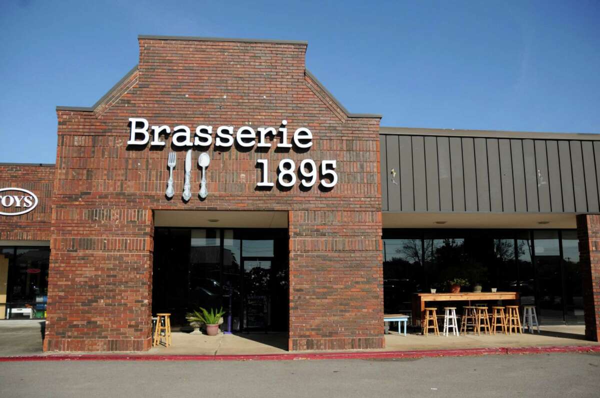 Review At Brasserie 1895 in Friendswood, chef Kris Jakob goes his own way