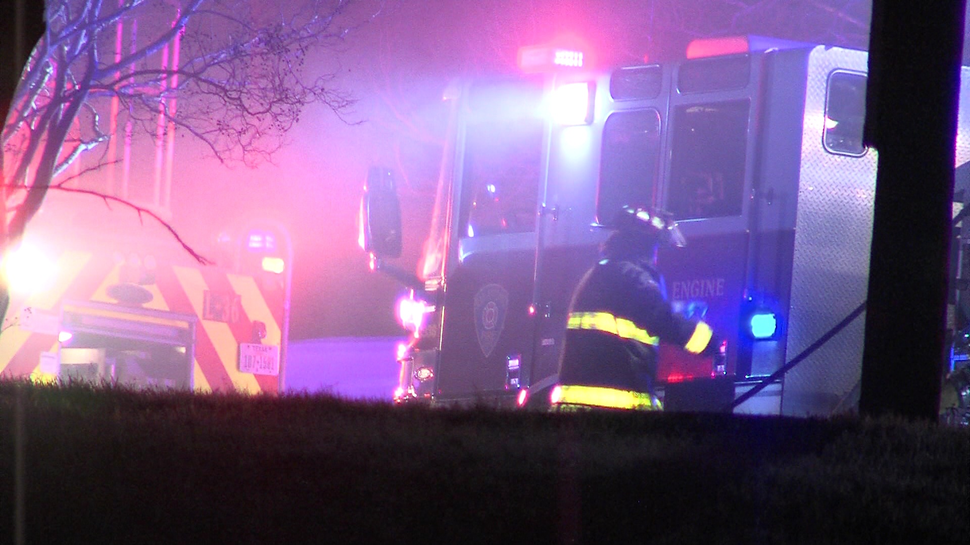 Propane tank explodes in garage behind San Antonio VFW Post