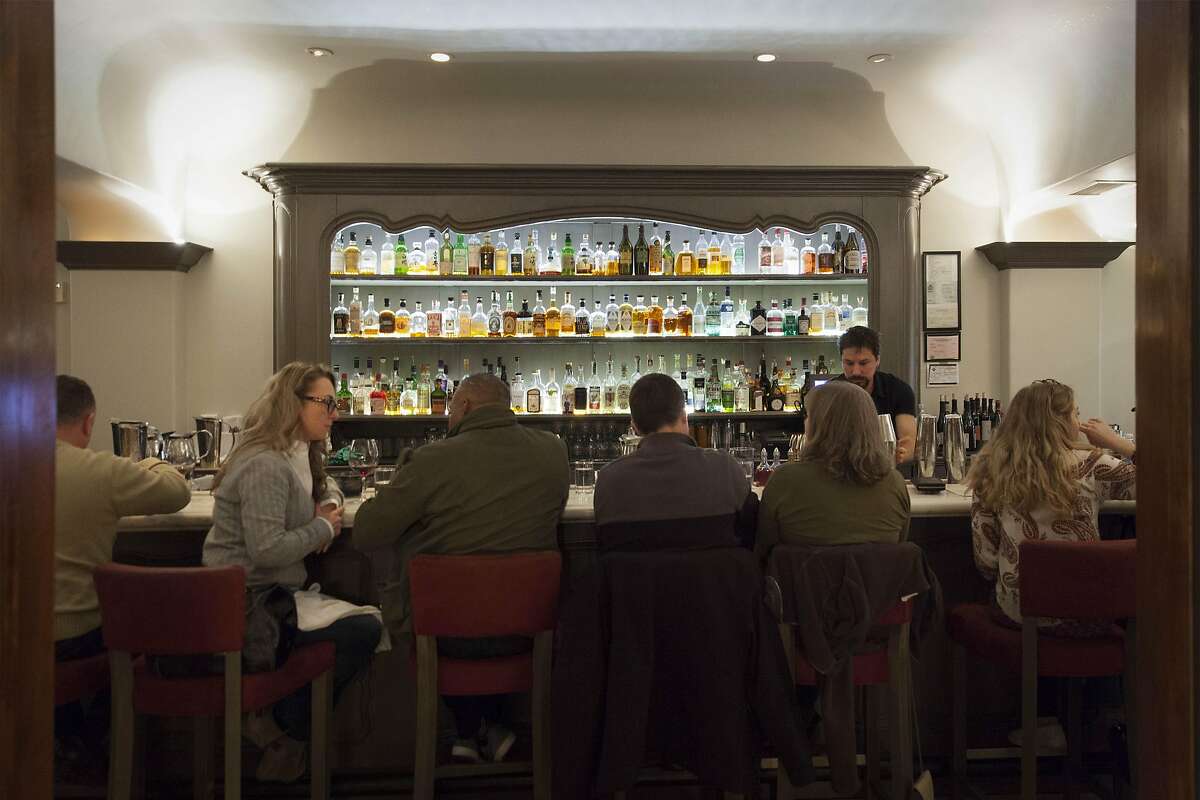 Drinking in Healdsburg’s cocktail scene