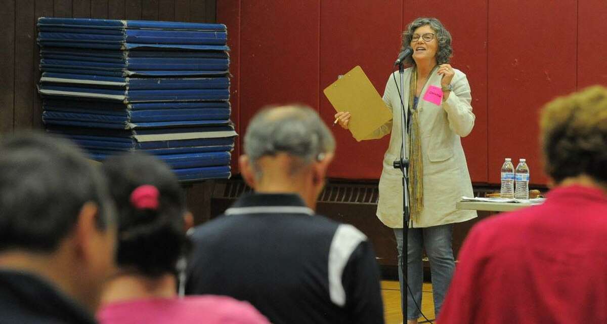 Glenbrook Neighborhood Association to meet tonight