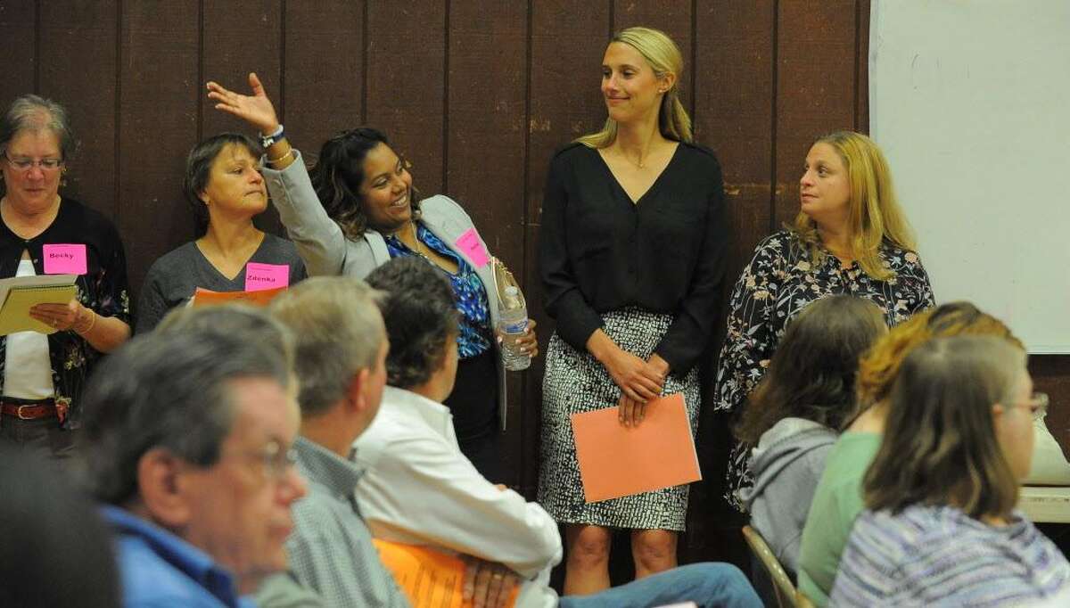 Glenbrook Neighborhood Association to meet tonight