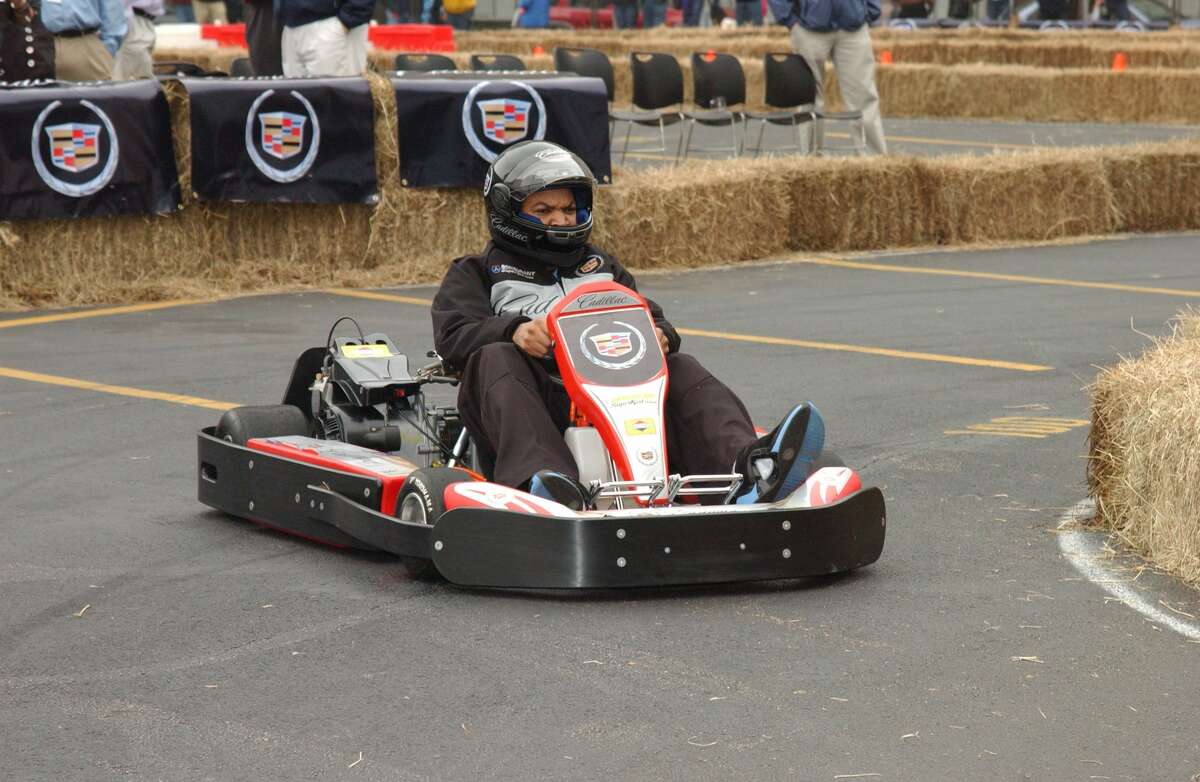 Games for adults and fun things to do in Houston 2020