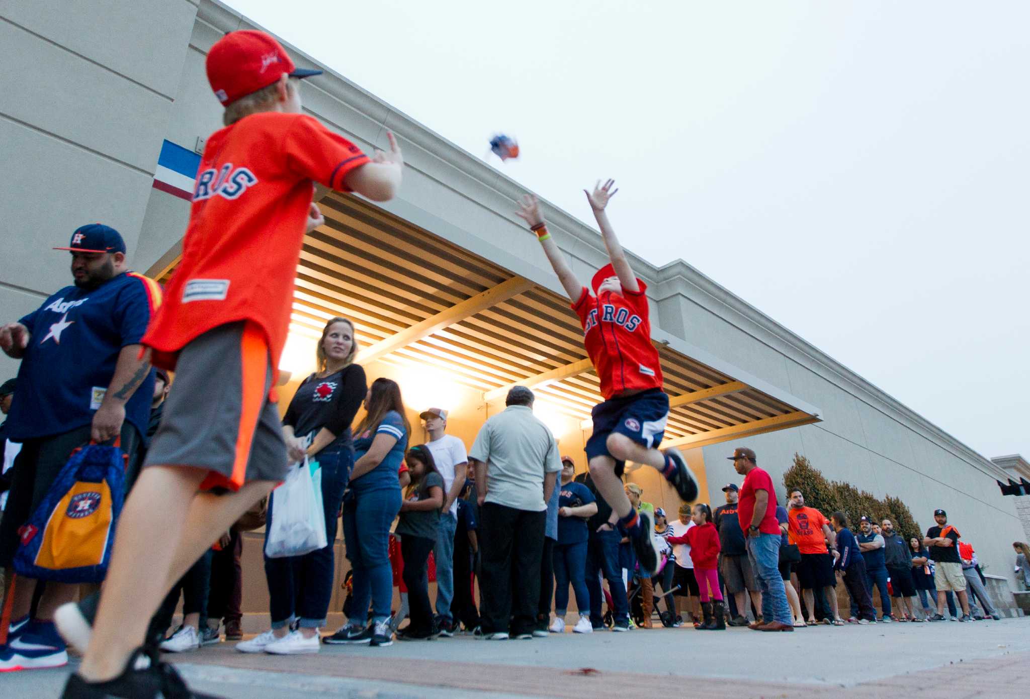 Were you 'Seen' at the Astros Caravan in Beaumont?