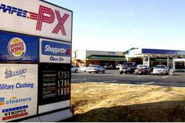 Department of Defense to open up PX shopping for veterans ...