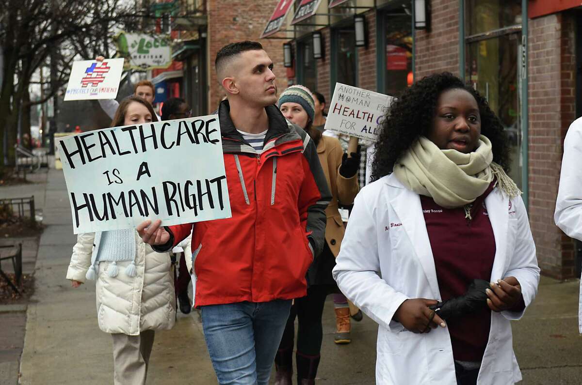 Albany Med students march to support Affordable Care Act