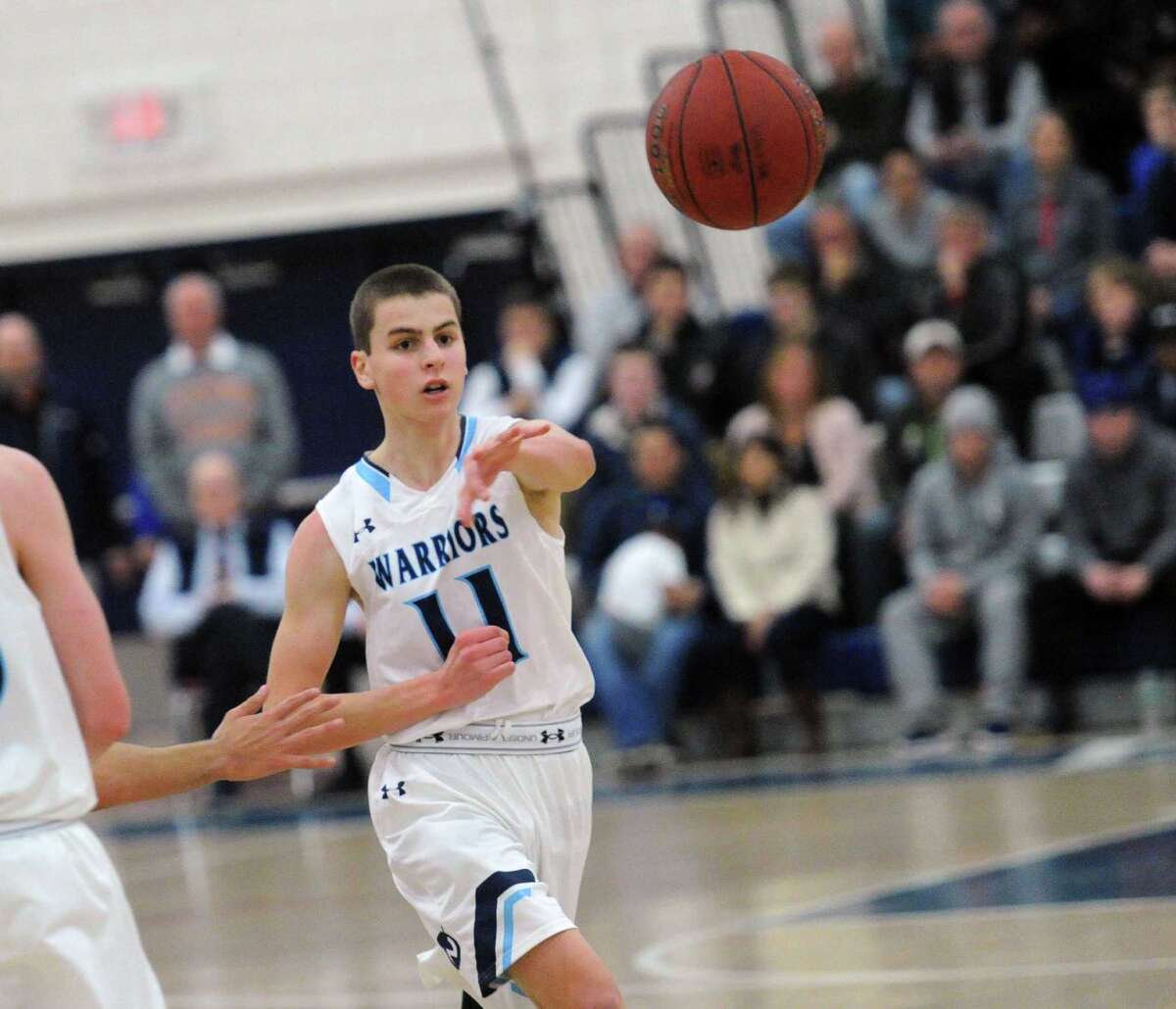 Wilton knocks off Warde in boys basketball battle of unbeatens