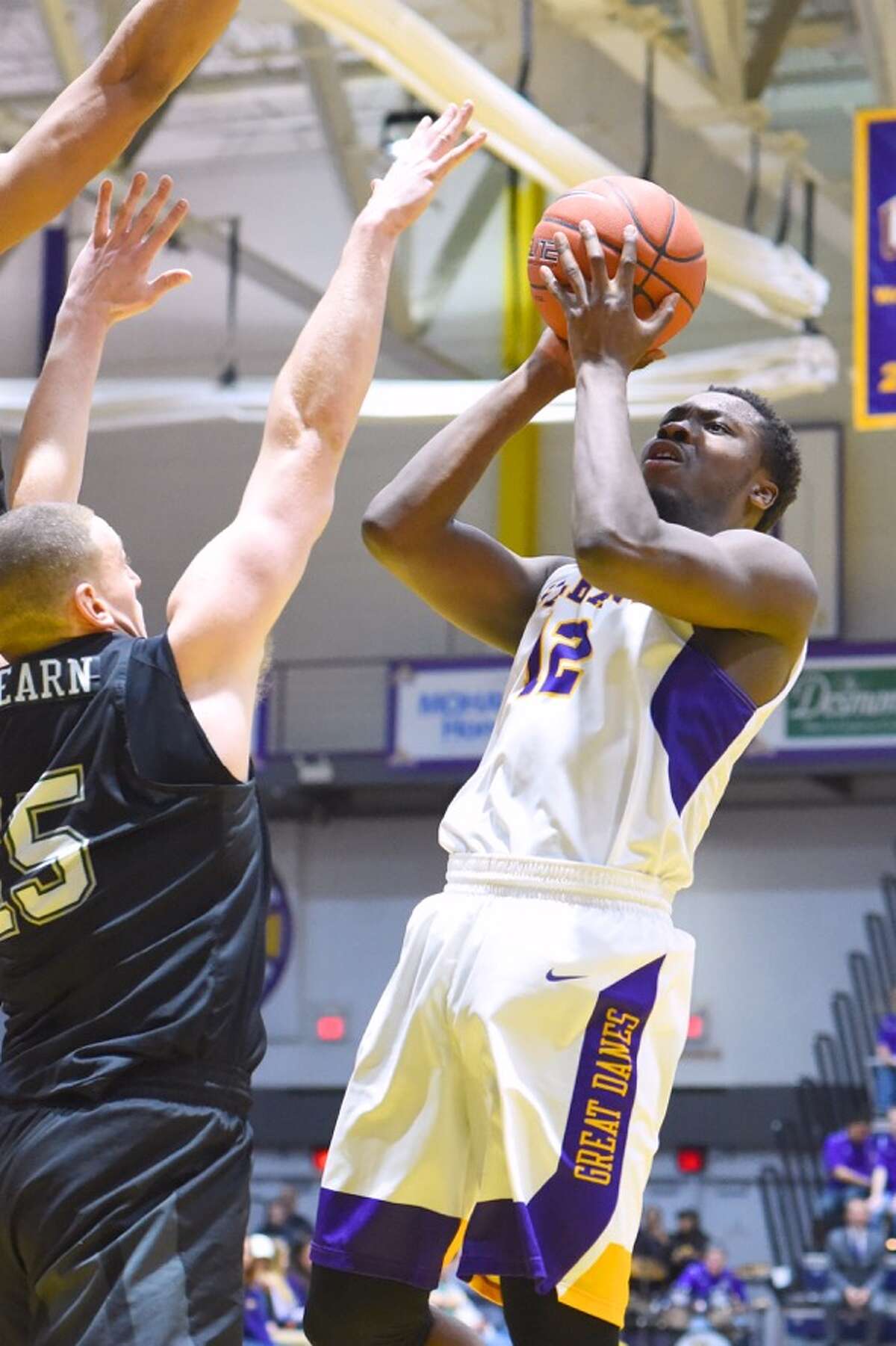 UAlbany basketball tries to get win streak going