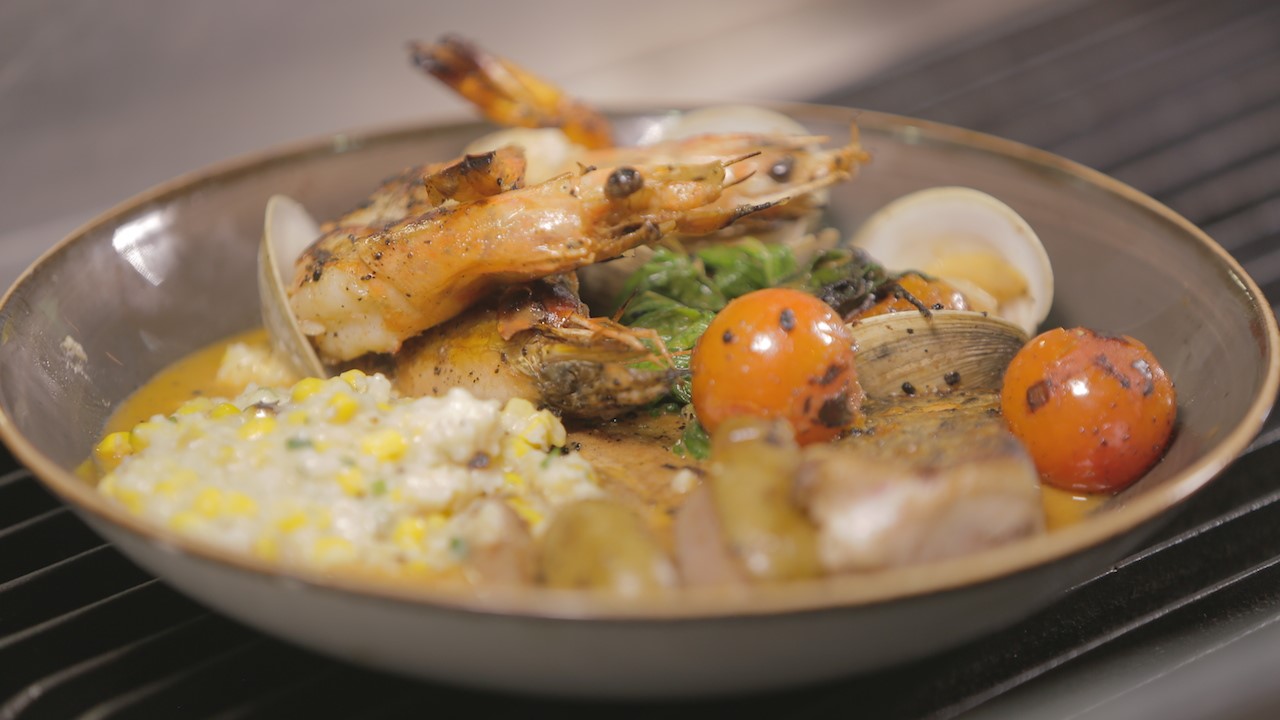 Good Taste with Tanji Discover flavors from all over the US at Holley's