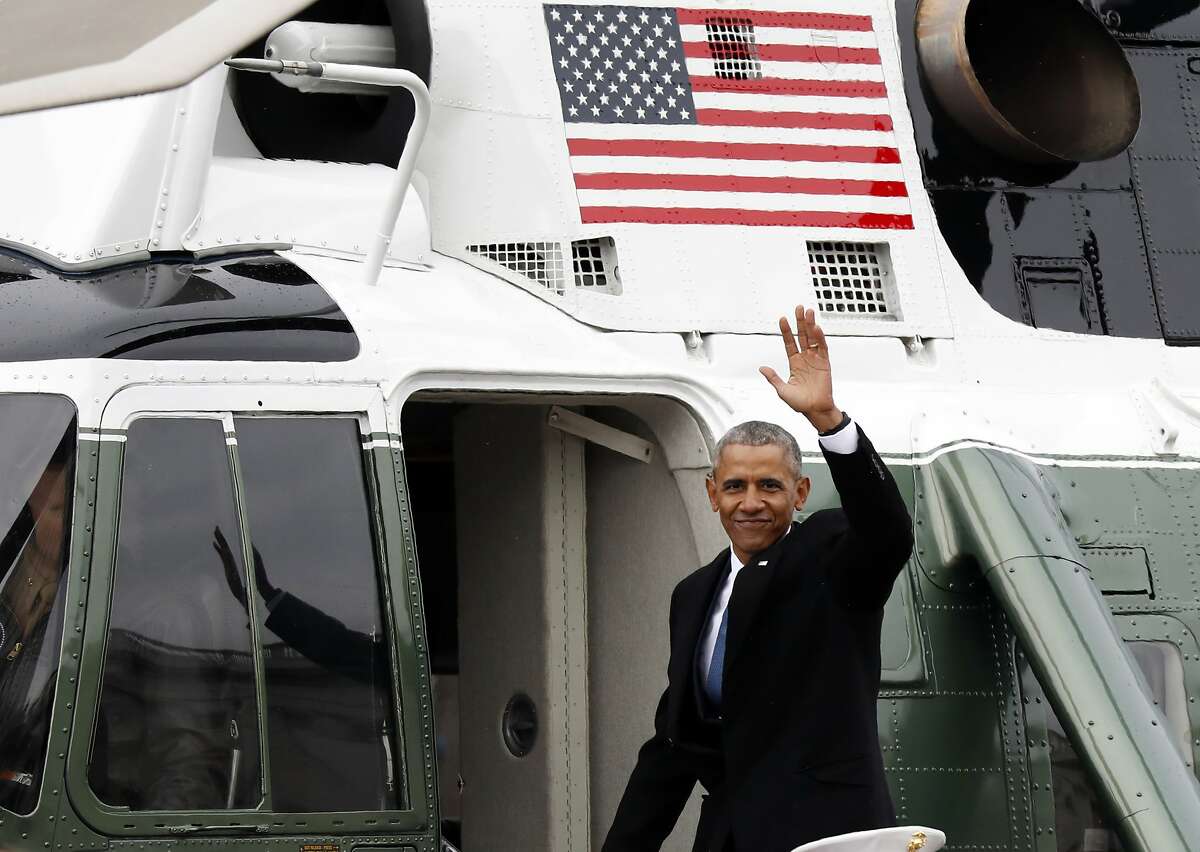 Former President Barack Obama waves as he departs the East Front of the U.S. Capitol, Friday, Jan. 20, 2017 in Washington after the inauguration of President Donald Trump. (AP Photo/Alex Brandon)