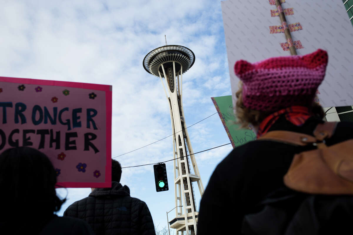 More than 100,000 join Women's March on Seattle