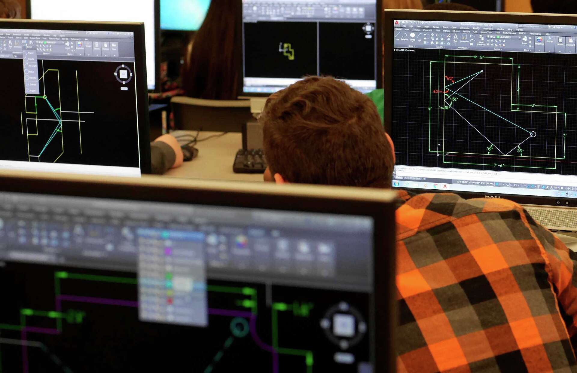 At half of local high schools, there's no computer science class