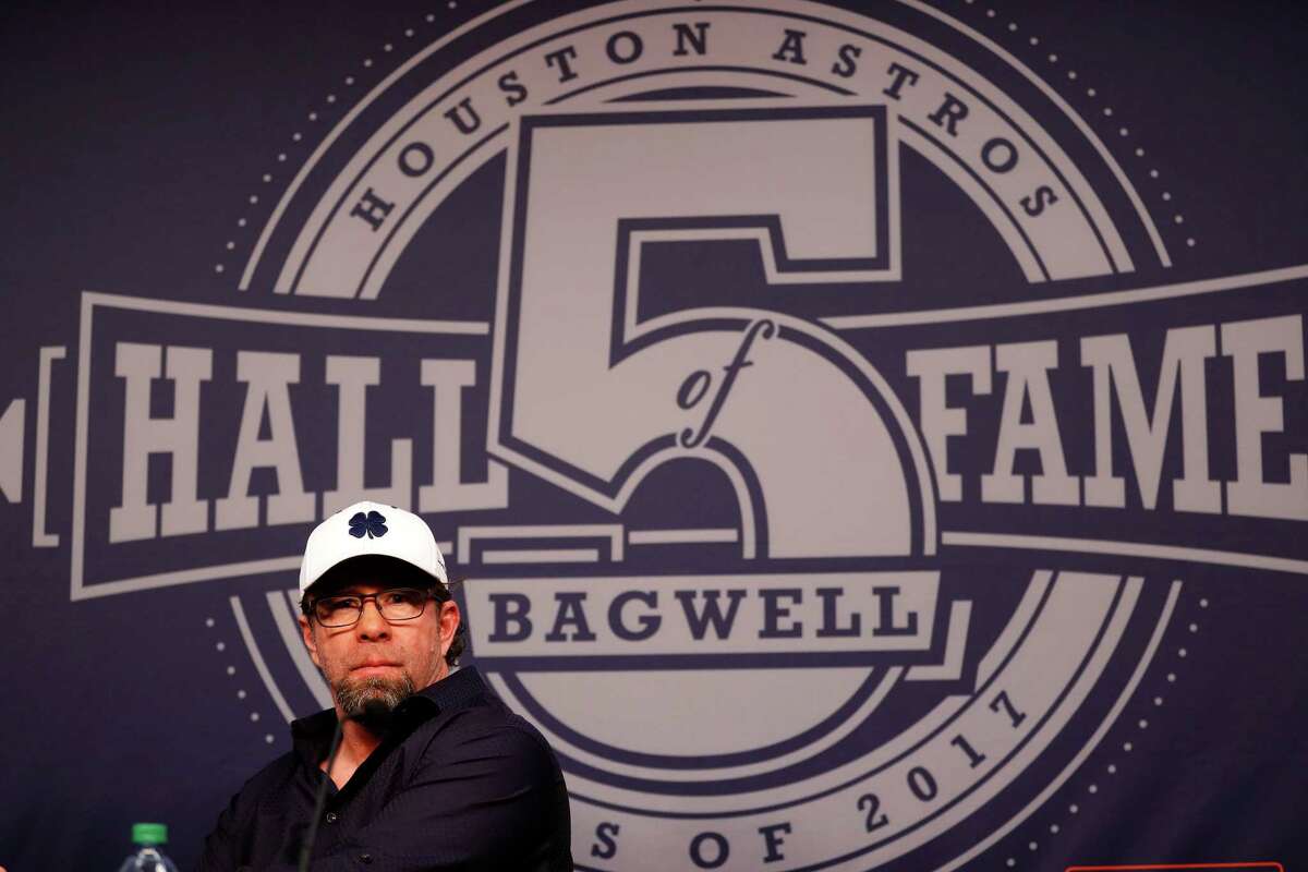 during a press conference with new Hall of Fame elected, Jeff Bagwell, at Minute Maid Park, Monday, January 23, 2017. ( Karen Warren / Houston Chronicle )