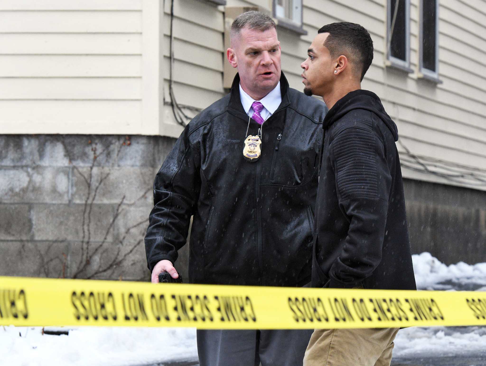 Man shot in arm on Schenectady's Union Street