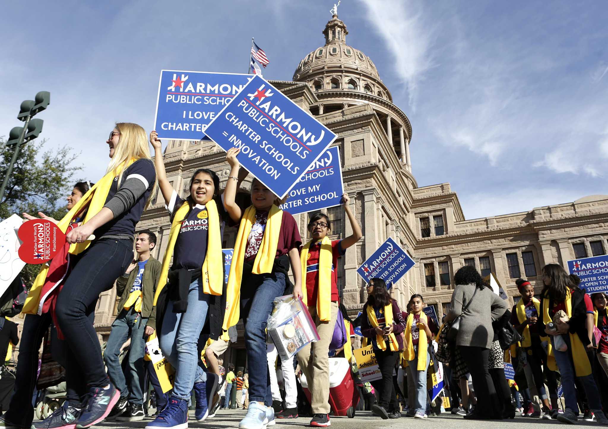 Threats loom over Texas lawmakers over school choice