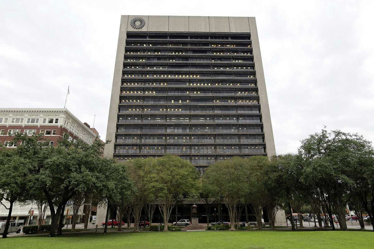 Twelve analysts polled by Bloomberg expect the parent of San Antonio’s Frost Bank will earn an average of $1.32 a share in the quarter ended Sept. 30. Pictured is the Frost Bank Tower in downtown San Antonio.