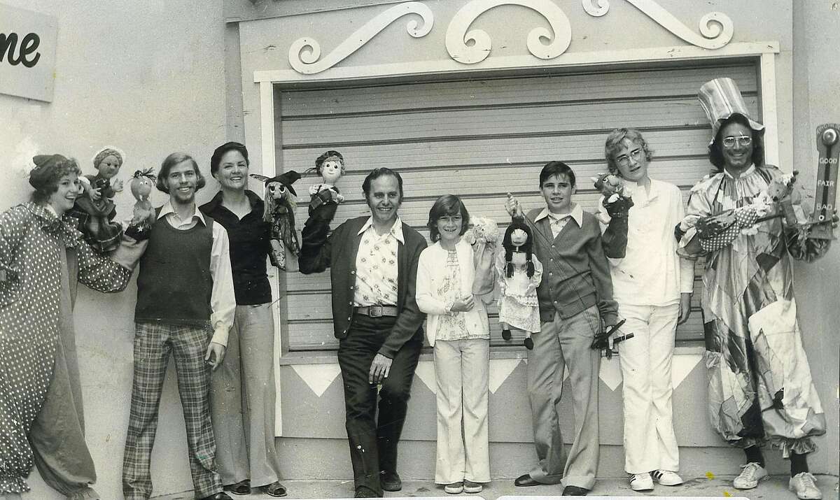 Bay Area puppet masters