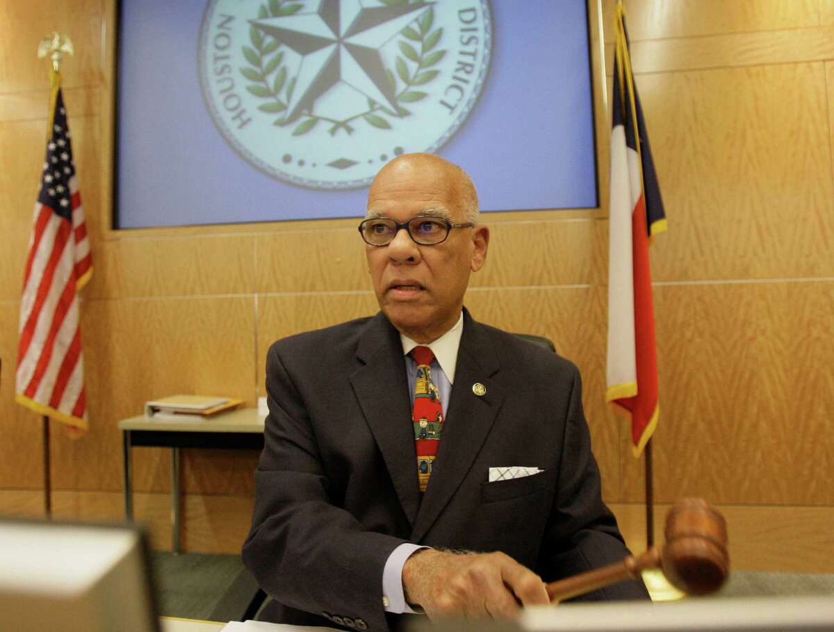 Larry Marshall was elected as the Houston ISD board president during meeting Thursday, Jan. 15, 2009, in Houston. ( Melissa Phillip / Chronicle )