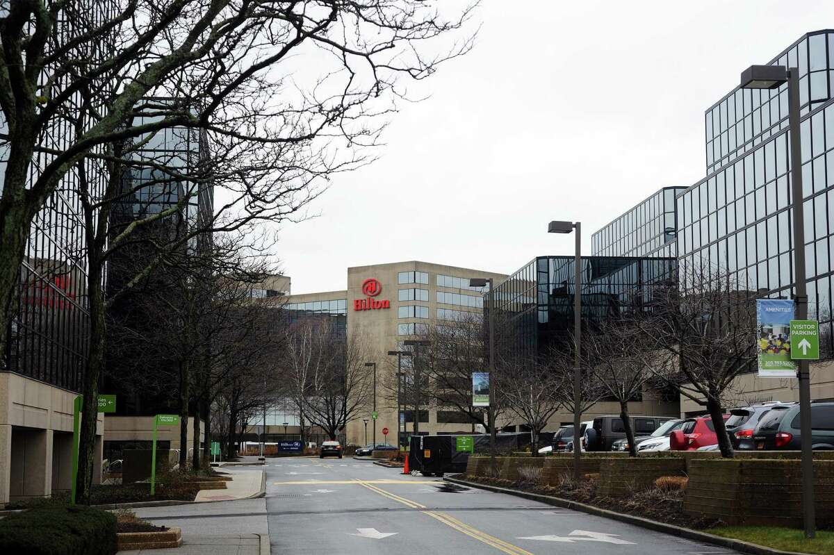 United Rentals acquires Illinois company for nearly 1 billion