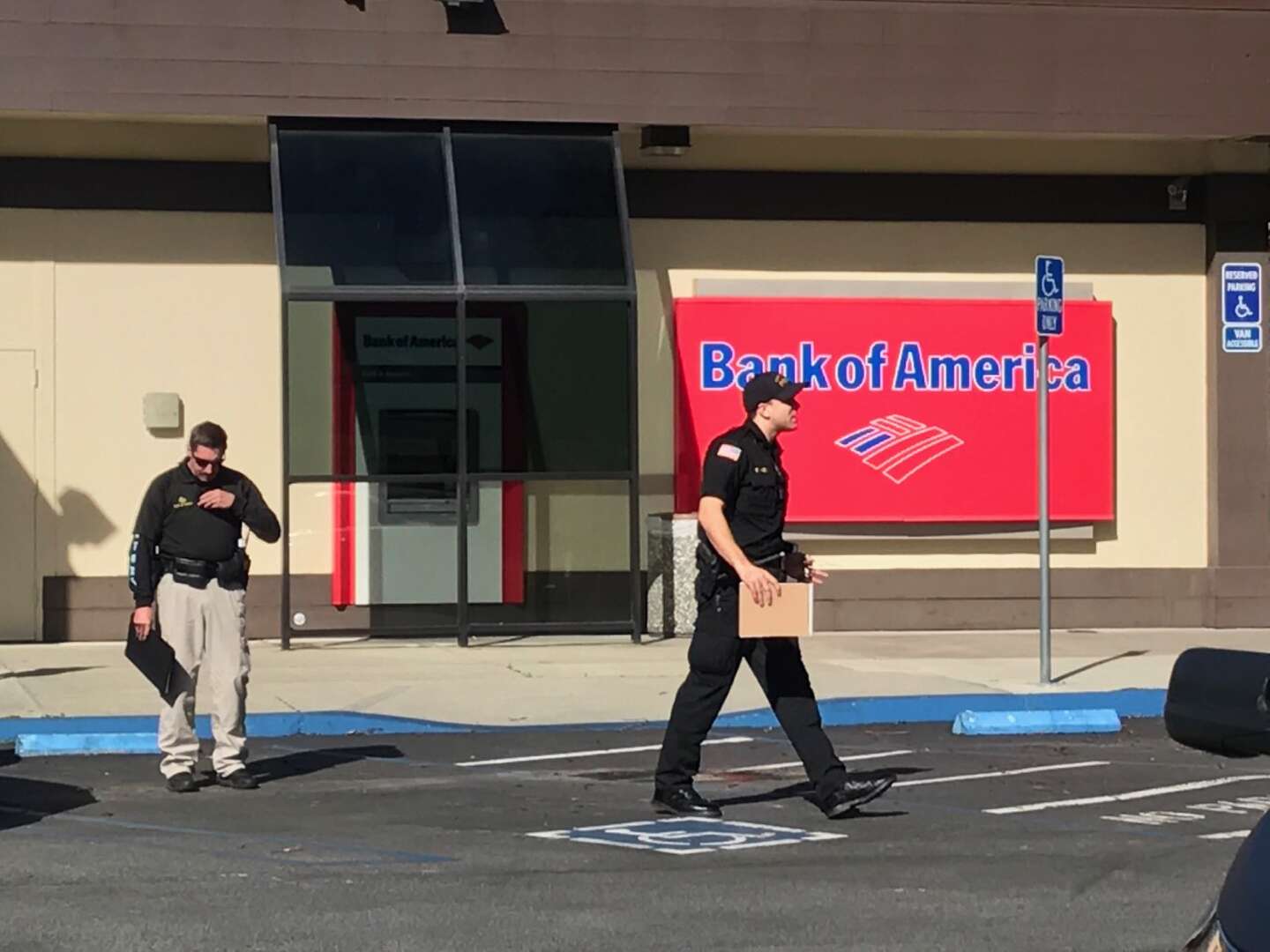 2 taken into custody amid South Bay search for bank robber, carjacker