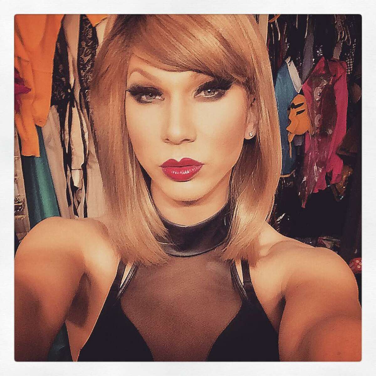 Taylor Swift Lookalike Comes To Town For Super Bowl Weekend