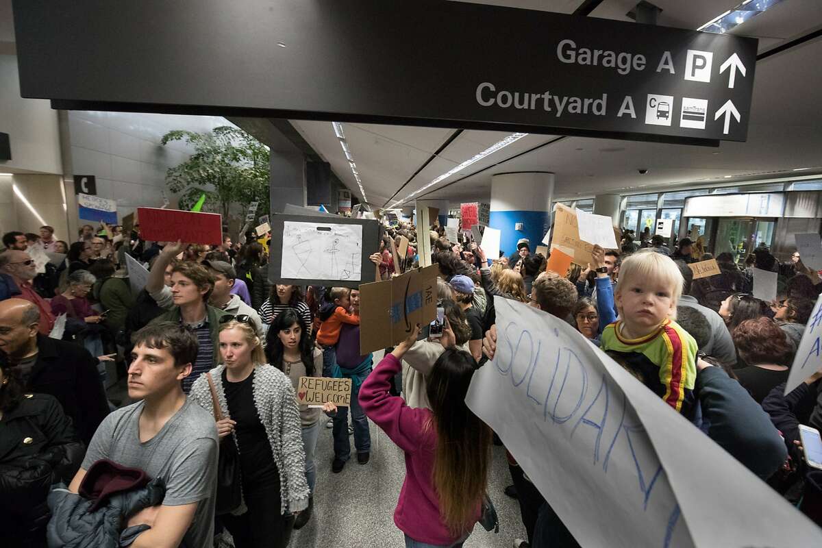 SFO protesters demand immigration detainees be released