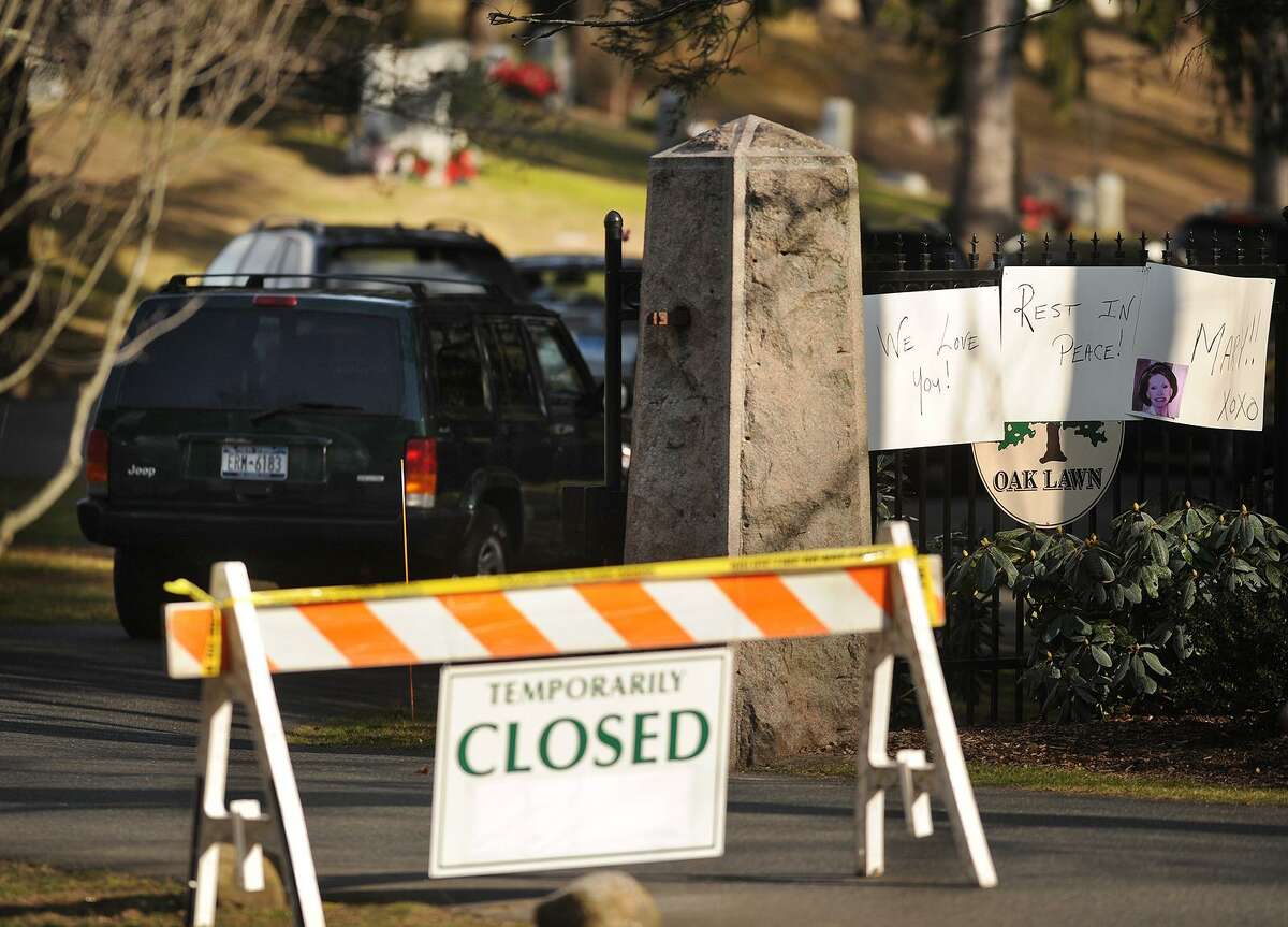 Mary Tyler Moore Laid To Rest Sunday In Fairfield