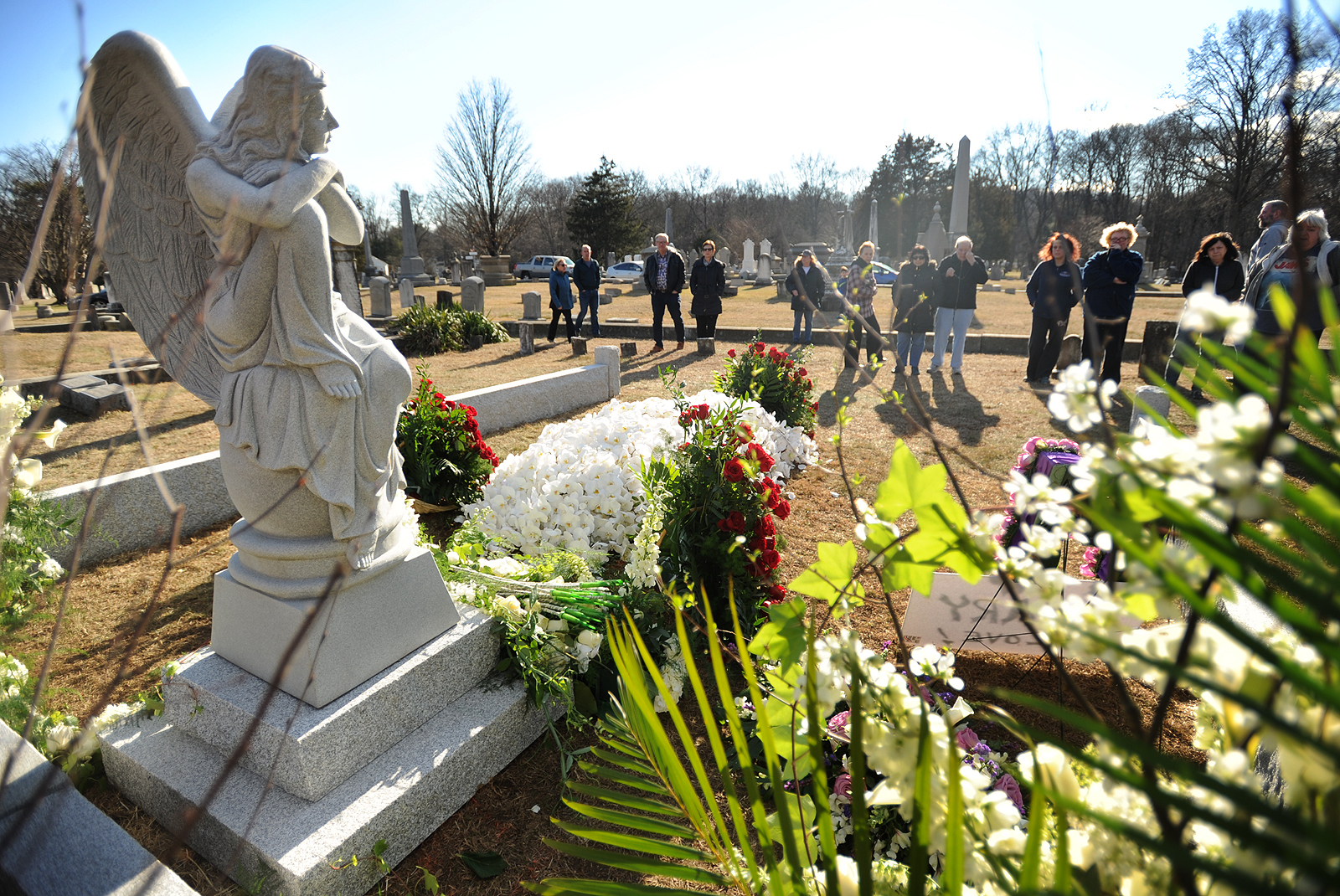 Mary Tyler Moore Laid To Rest Sunday In Fairfield