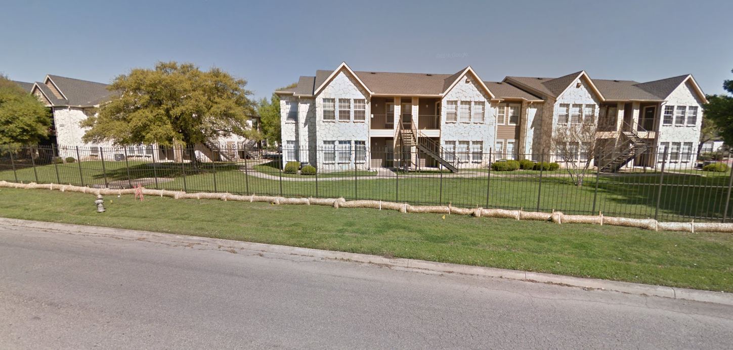 UTSA police investigating armed robbery at apartments near campus